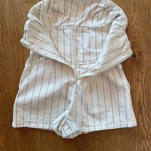 Zara denim short jumpsuit like new, beige with blue stripes, size M