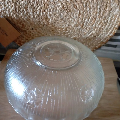 Large serving bowl used, diameter over 29 cm