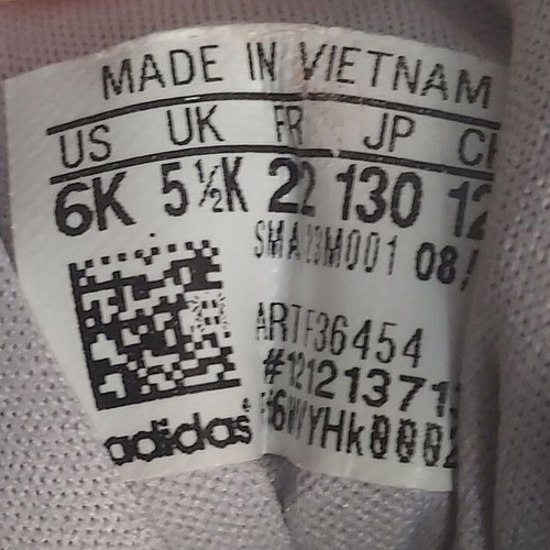 Adidas children's athletic shoes used, size 22-23
