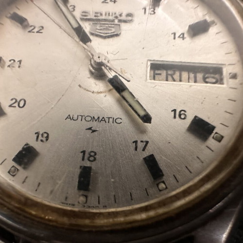 Seiko 5 vintage 70s automatic wristwatch used, silver