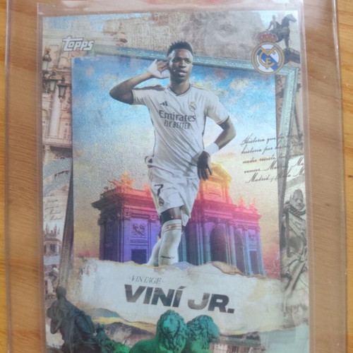 Topps Los Blancos Vintage Vini Junior card
