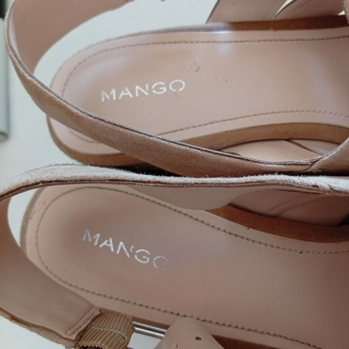 Mango platform sandals size 40 like new beige