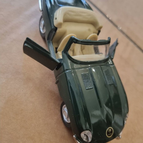 Jaguar E Type toy car like new, iron
