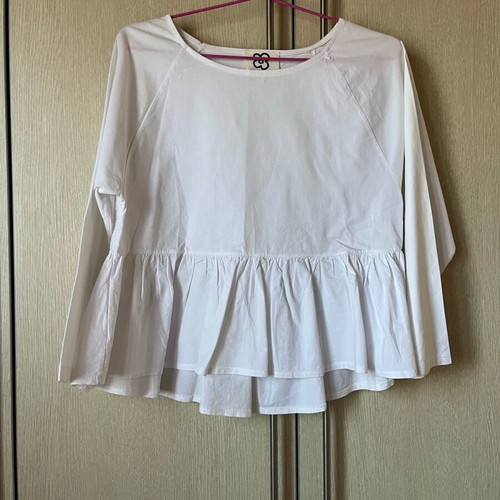 White cotton blouse like new, size S