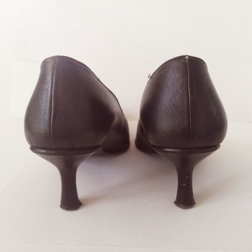 Pointed black pumps used size 39 with 6cm heel