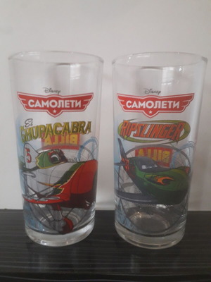 Чаши за безалкохолно Disney Самолети употребявани, комплект 2 бр.