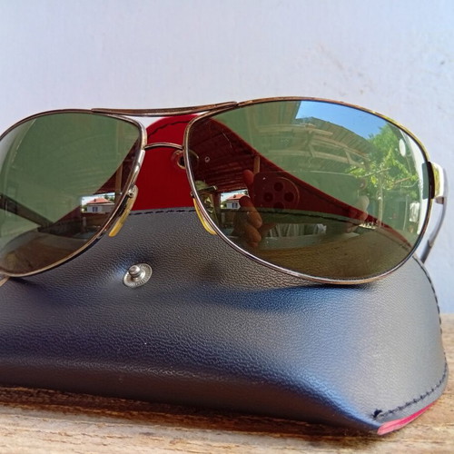 Ray-Ban sunglasses used, silver with original case