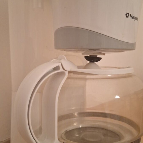 Filter coffee maker used, simple and compact