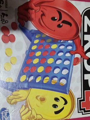 Score 4 board game like new
