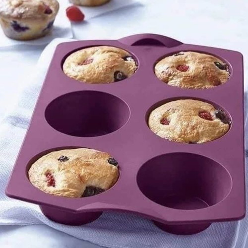 Tupperware silicone cupcake mold new