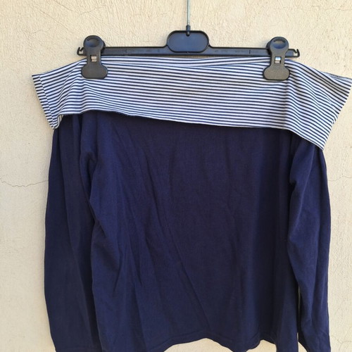 Women's blouse used, striped style, blue color