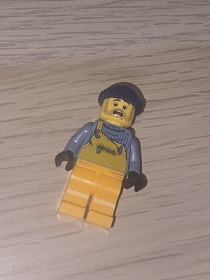 Lego Hidden Side Jonas Jr. minifigure used