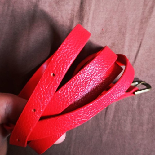 Women's belts used, pack of 7 pieces