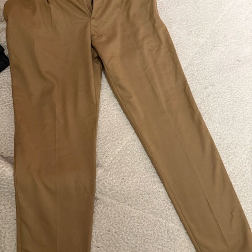Men's beige Zara pants like new, fabric size M