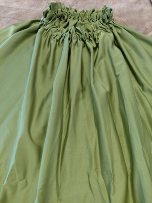 Maxi skirt olive green, one size, like new