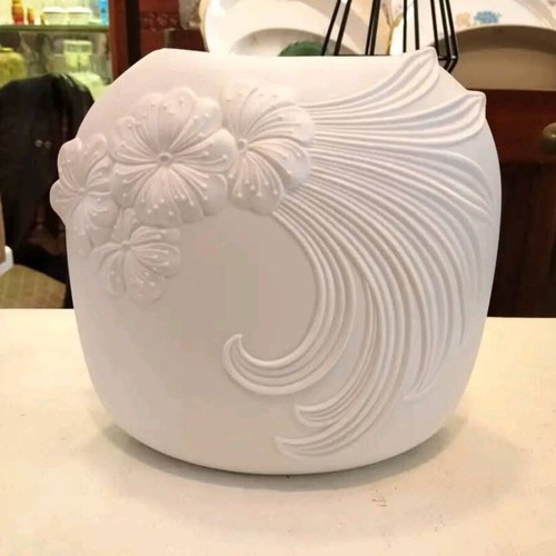 Kaiser vase signed by M. Frey, W. Germany, matte porcelain