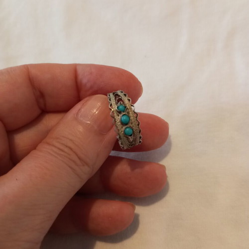Vintage handmade jewelry set used, genuine silver with turquoise stones