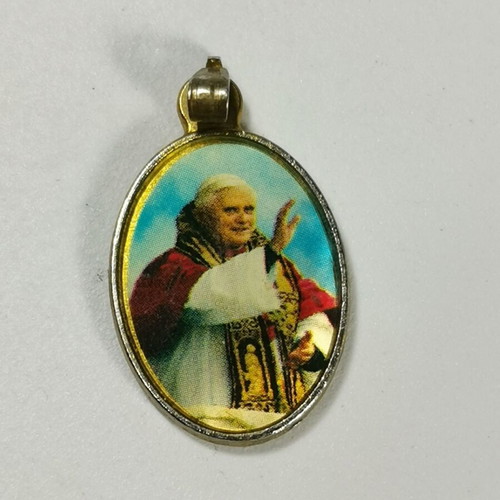 Catholic necklace pendant with the Pope used, multicolored