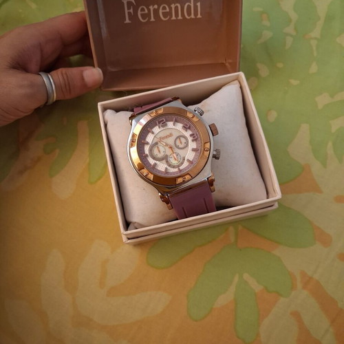 Ferendi women's watch with purple rubber strap