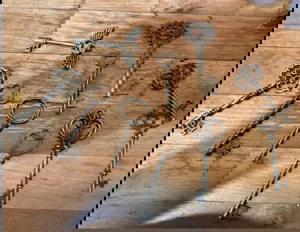 10 vintage  κλειδιά