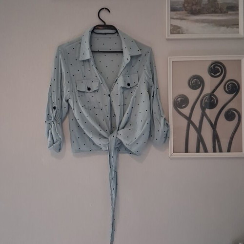 Shirt size M turquoise like new