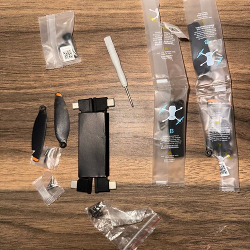 DJI controller like new with sunshade, charging hub, 3 batteries and carrying bag