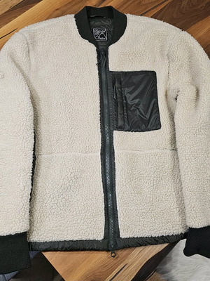 Superdry Sherpa jacket 3XL like new, white and beige