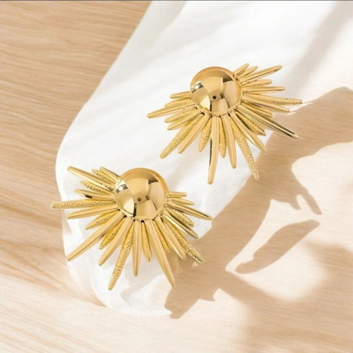 Earrings new gold color made of hypoallergenic brass