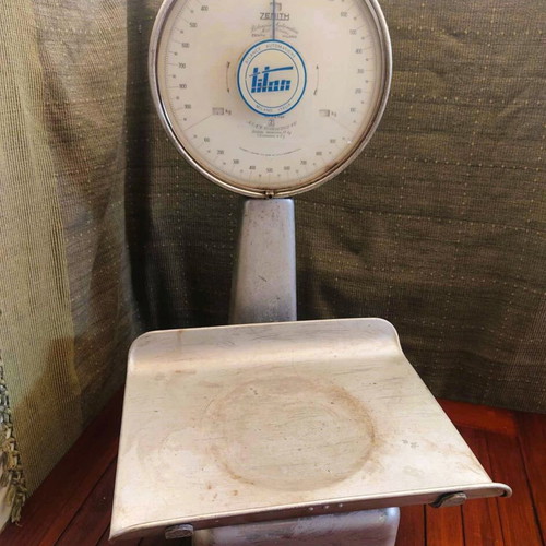 Zenith vintage scale used, Sirius model, 1960, Italy