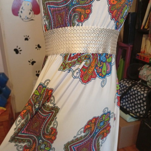 Boho dress M like new, colorful with lace and gold details by Be You