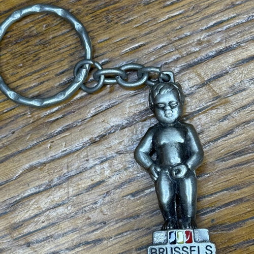 Metal Brussels keychain used