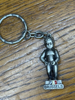 Metal Brussels keychain used
