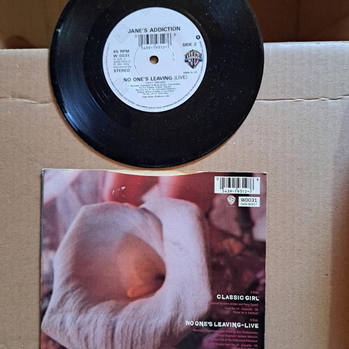 Jane's Addiction Classic Girl vinyl 7", 45 RPM, single like new
