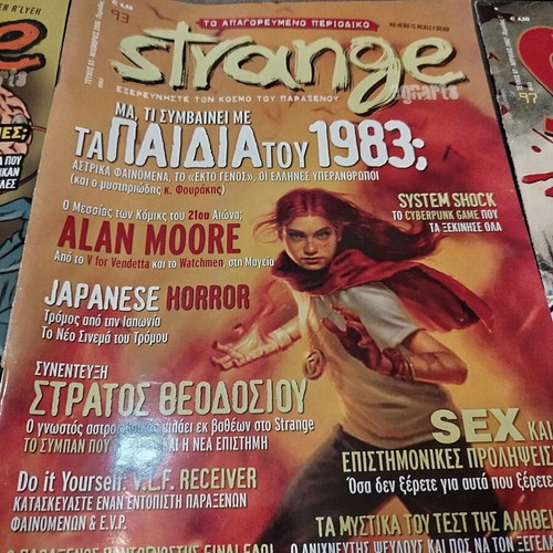 Strange magazine pack of 9 issues like new, paranormal phenomena