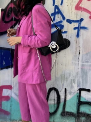 Arpyes pink suit like new oversized size M-L