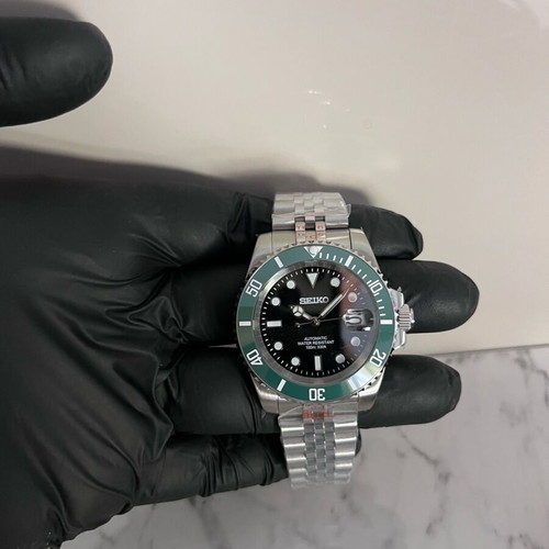 Seikomod Starbucks automatic wristwatch, green