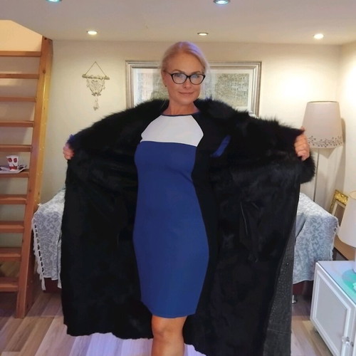 Sugar genuine double-sided fur used, long black coat