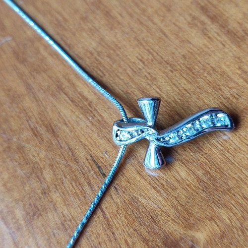 Modern cross like new stainless steel with 40cm chain