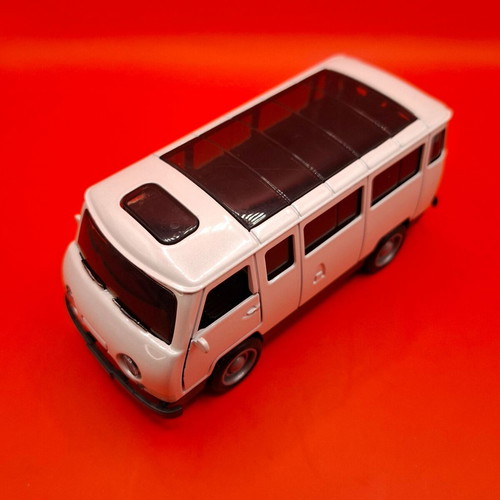 Van UAZ-452 type new with pull back mechanism