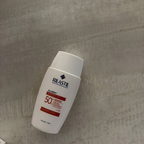 Rilastil Allergy Sunscreen for Sensitive Skin, brand new, alcohol and fragrance free