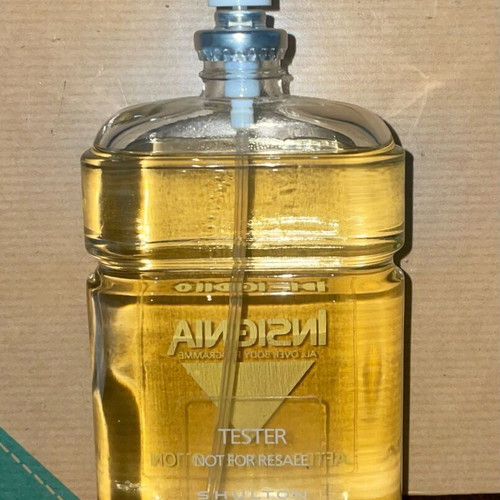 Insignia After Shave Lotion 100 ml σαν καινούργιο με δώρο γραβάτα