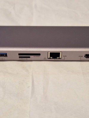 Baseus 11-in-1 USB-C Hub Docking Station και βάση laptop σαν καινούργιο