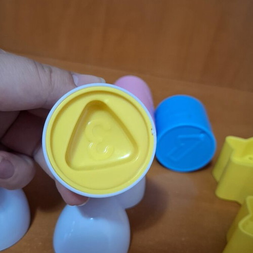 Baby Sorting Toy like new, numbers up to 6, various shapes