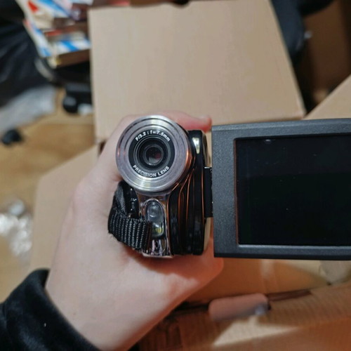 Mini camera like new with rotating screen