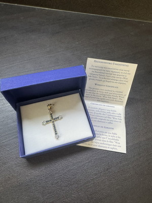 Cross pendant new with small stones from Hollywood Collection, turquoise and gold