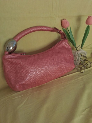 Folli Follie Shoulder Bag like new, pink with embossed logo
