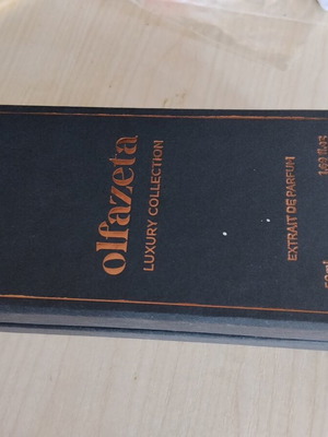 Κουτί αρωμάτων Olfazeta Luxury Collection unisex, 50 ml