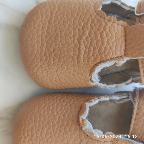 Mary Janes baby ballerinas used size 20 from synthetic leather