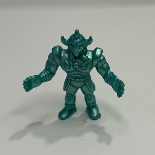 Cosmix Panosh Cornerdor alien figure used in good condition