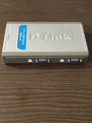 D-Link διακόπτης KVM με 4 θύρες